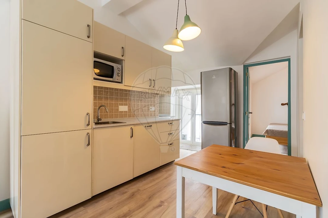 Apartamento T2 para Venda em Alcantara Foto 6
