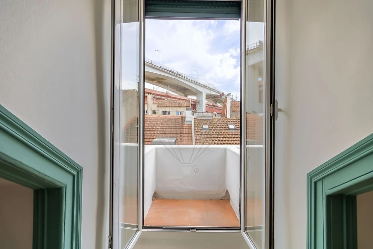 Apartamento T2 para Venda em Alcantara Foto 19