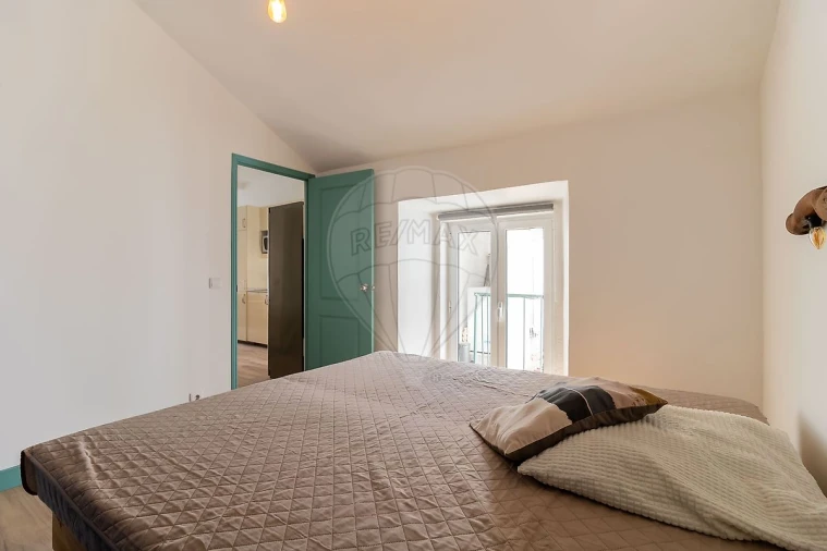 Apartamento T2 para Venda em Alcantara Foto 16