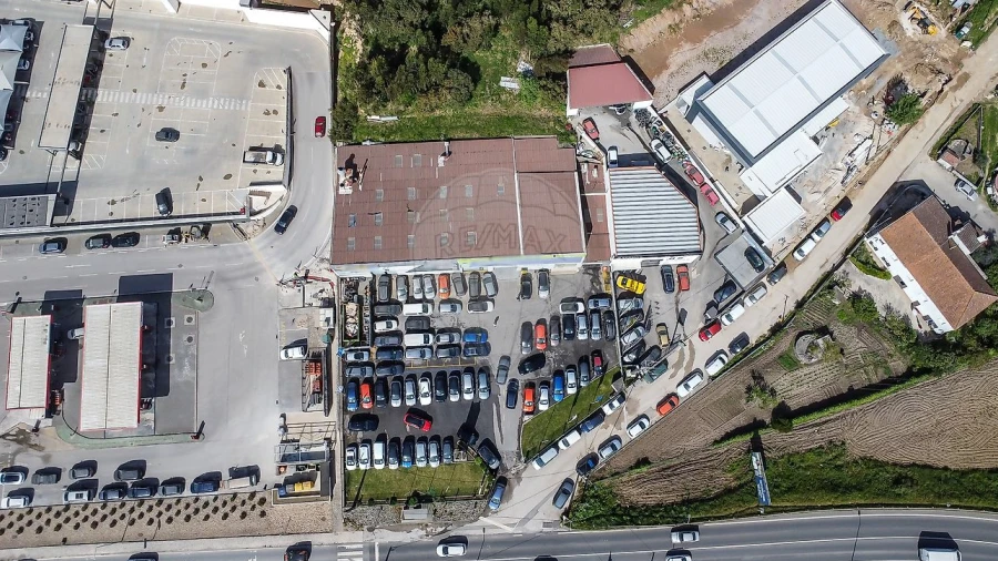 Armazém para Venda em Malveira e São Miguel de Alcainça