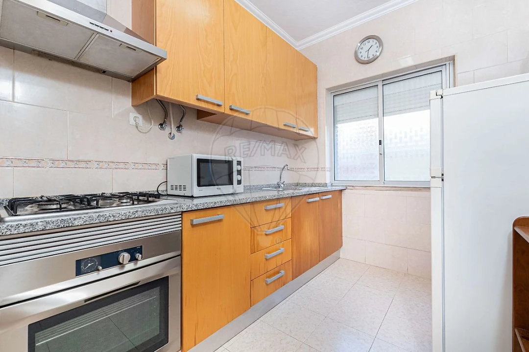 Apartamento T1 para Arrendamento em Vila Franca de Xira Foto 16