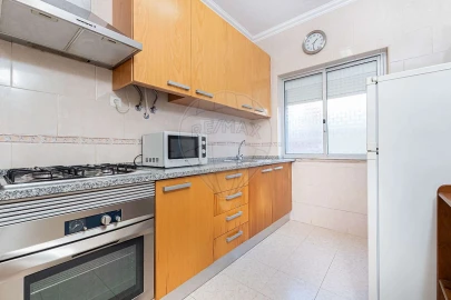 Apartamento T1 para Arrendamento em Vila Franca de Xira