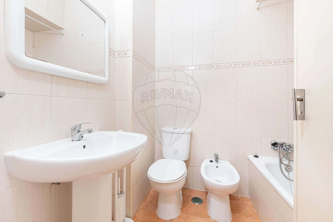 Apartamento T1 para Arrendamento em Vila Franca de Xira Foto 11