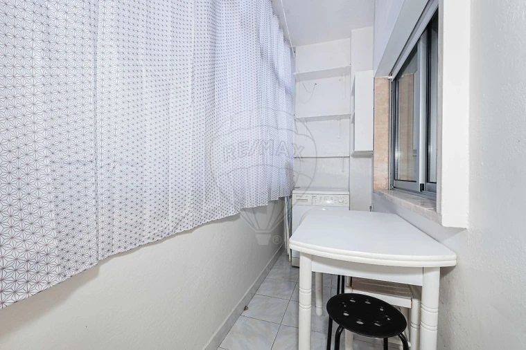Apartamento T1 para Arrendamento em Vila Franca de Xira Foto 7