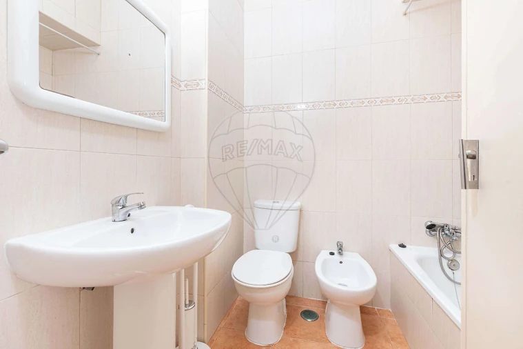 Apartamento T1 para Arrendamento em Vila Franca de Xira Foto 11