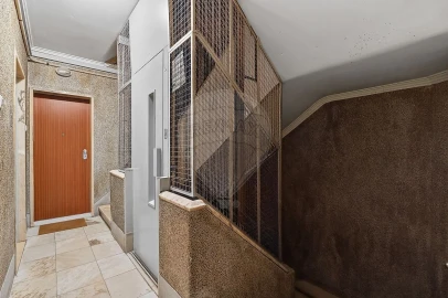 Apartamento T3 para Arrendamento em Benfica