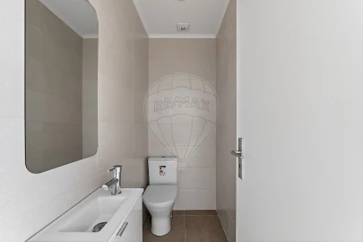 Apartamento T3 para Arrendamento em Benfica