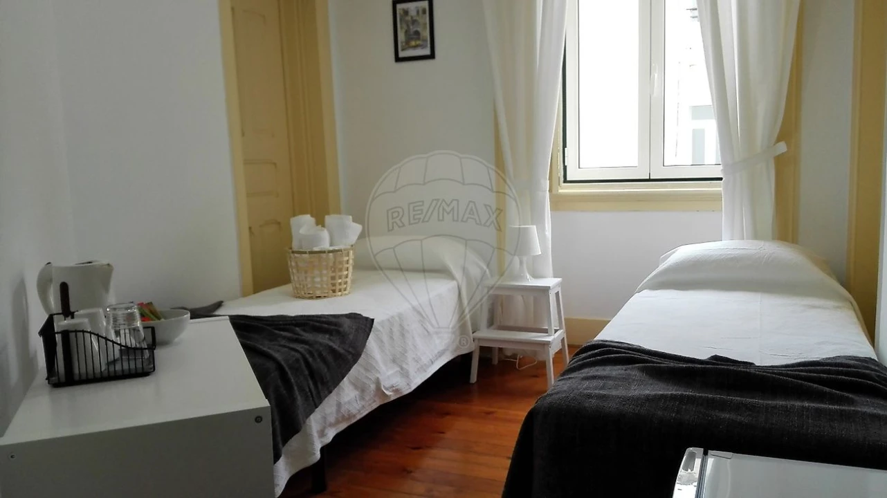 Apartamento T4 para Venda em Arroios Foto 13