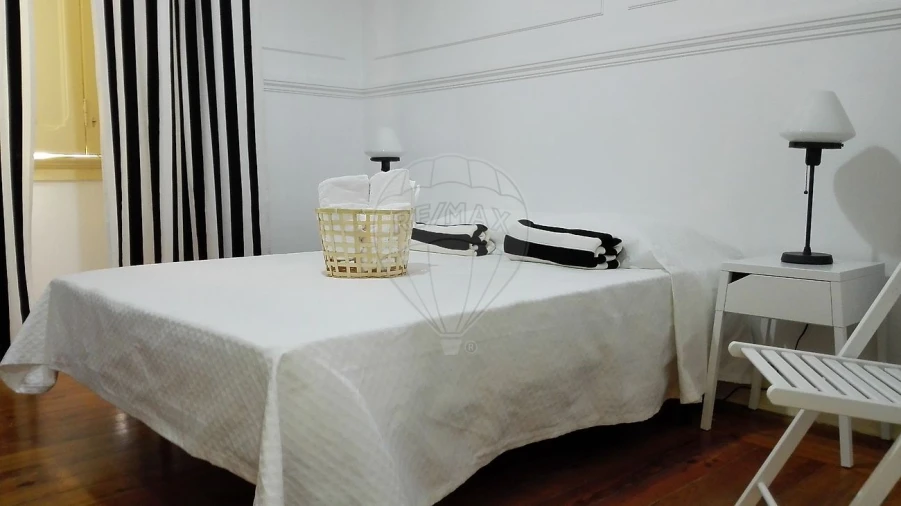 Apartamento T4 para Venda em Arroios Foto 5