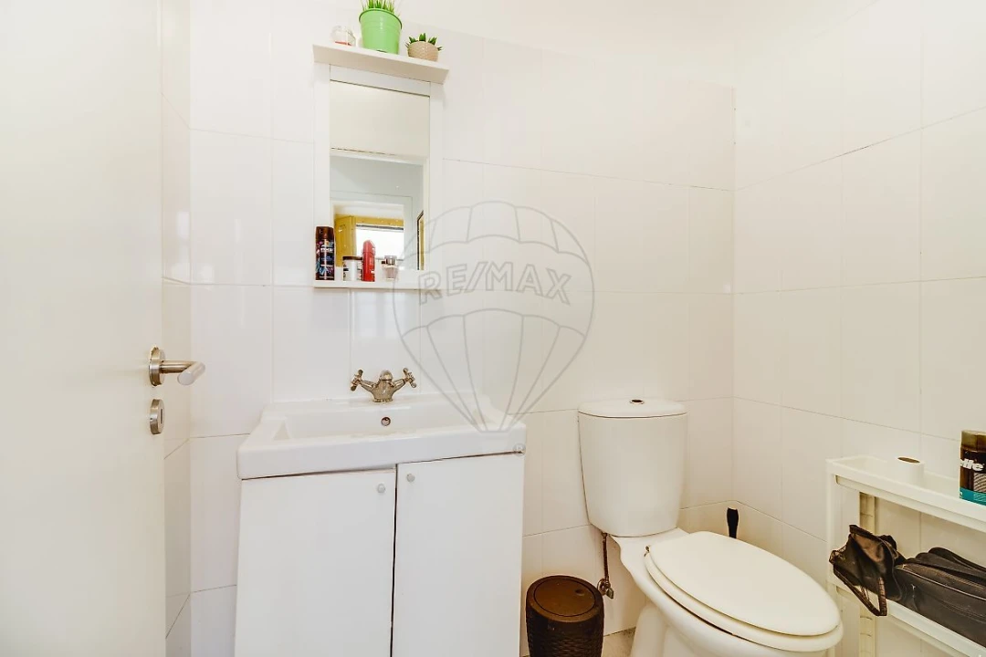 Apartamento T4 para Venda em Arroios Foto 1