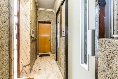 Apartamento T1 para Arrendamento em Benfica