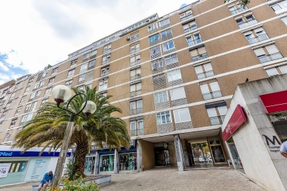 Apartamento T1 para Arrendamento em Benfica