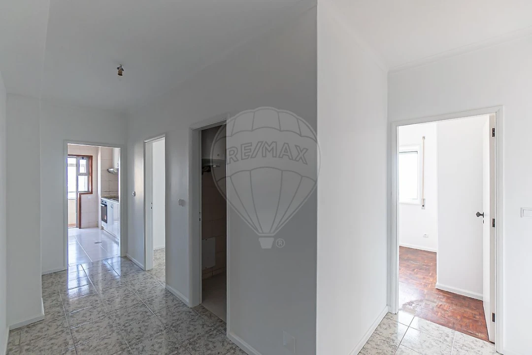 Apartamento T3 para Arrendamento em Mafamude e Vilar do Paraíso Foto 20