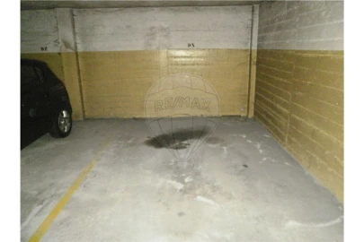 Apartamento T3 para Arrendamento em Mafamude e Vilar do Paraíso