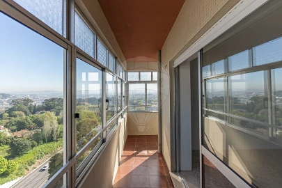 Apartamento T3 para Arrendamento em Mafamude e Vilar do Paraíso