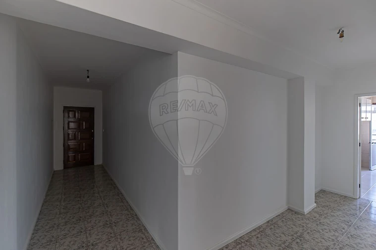 Apartamento T3 para Arrendamento em Mafamude e Vilar do Paraíso Foto 36