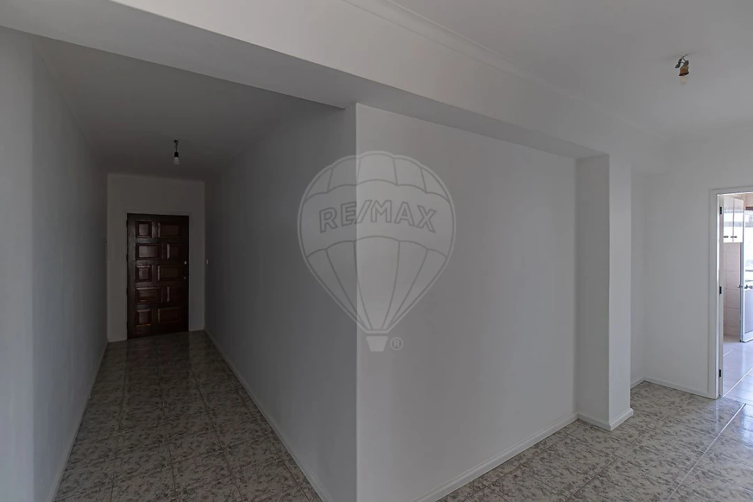 Apartamento T3 para Arrendamento em Mafamude e Vilar do Paraíso Foto 36