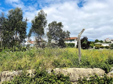 Terreno para Venda em O. Azeméis, Riba-Ul, Ul, Macinhata Seixa, Madail