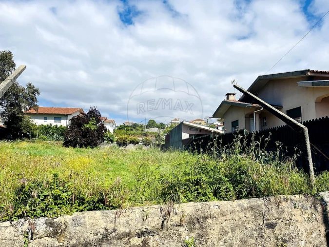 Terreno para Venda em O. Azeméis, Riba-Ul, Ul, Macinhata Seixa, Madail Foto 9