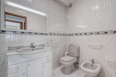 Apartamento T2 para Venda em Pedroso e Seixezelo