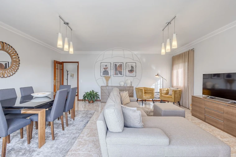 Apartamento T2 para Venda em Pedroso e Seixezelo Foto 23