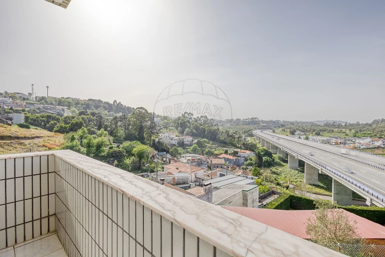 Apartamento T2 para Venda em Pedroso e Seixezelo Foto 24