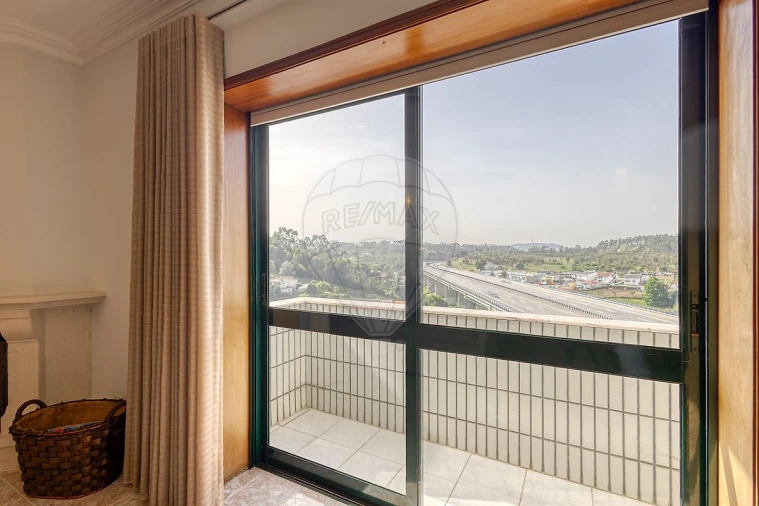 Apartamento T2 para Venda em Pedroso e Seixezelo Foto 21