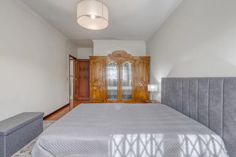 Apartamento T2 para Venda em Pedroso e Seixezelo Foto 17