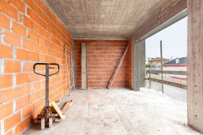 Moradia T4 para Venda em Santa Barbara