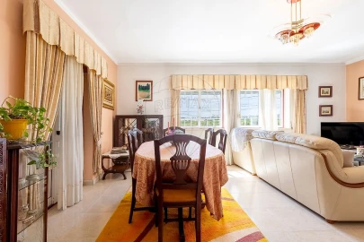 Moradia T4 para Venda em A dos Cunhados e Maceira