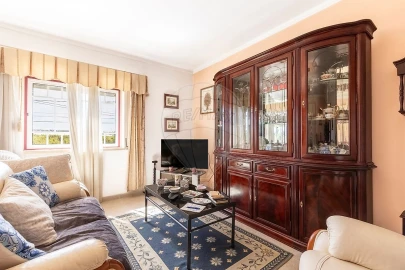 Moradia T4 para Venda em A dos Cunhados e Maceira