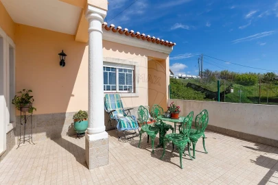 Moradia T4 para Venda em A dos Cunhados e Maceira