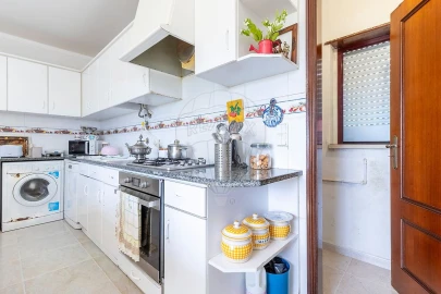 Moradia T4 para Venda em A dos Cunhados e Maceira