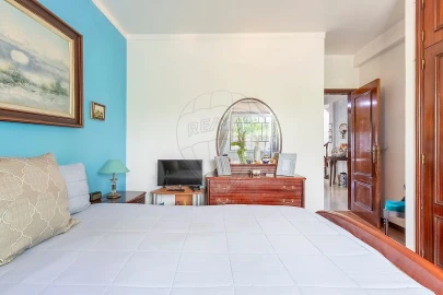 Moradia T4 para Venda em A dos Cunhados e Maceira