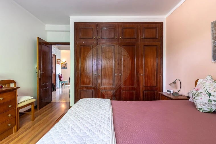 Moradia T4 para Venda em A dos Cunhados e Maceira Foto 14