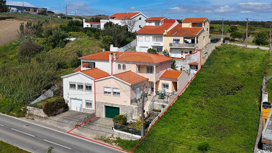 Moradia T4 para Venda em A dos Cunhados e Maceira Foto 36