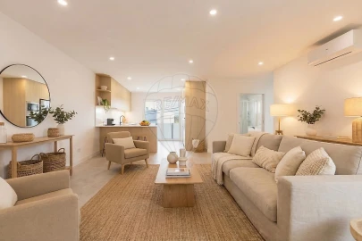 Apartamento T2 para Venda em Santa Maria, São Pedro e Matacães