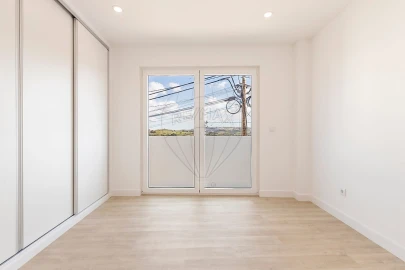 Apartamento T2 para Venda em Santa Maria, São Pedro e Matacães