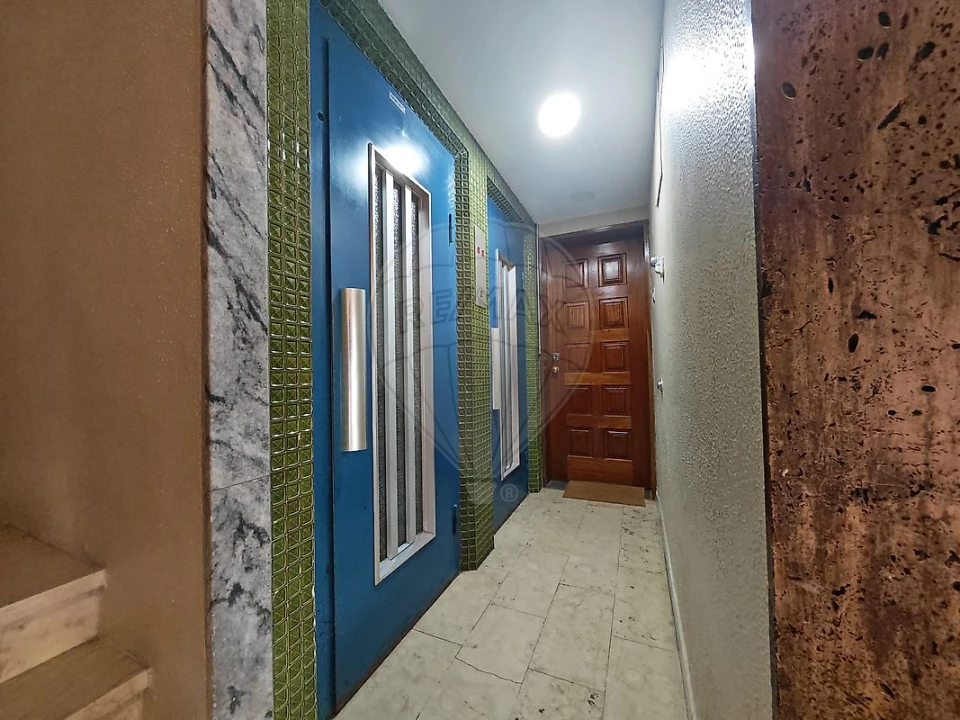 Apartamento T3 para Venda em Beato Foto 22