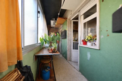 Apartamento T3 para Venda em Beato