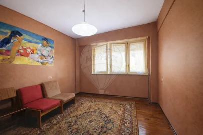 Apartamento T3 para Venda em Beato