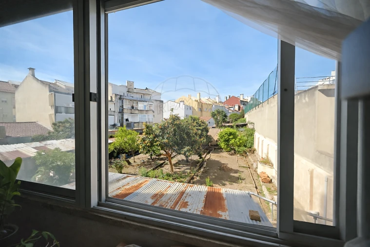 Apartamento T3 para Venda em Beato Foto 15