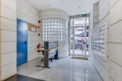 Escritório para Arrendamento em Santo António