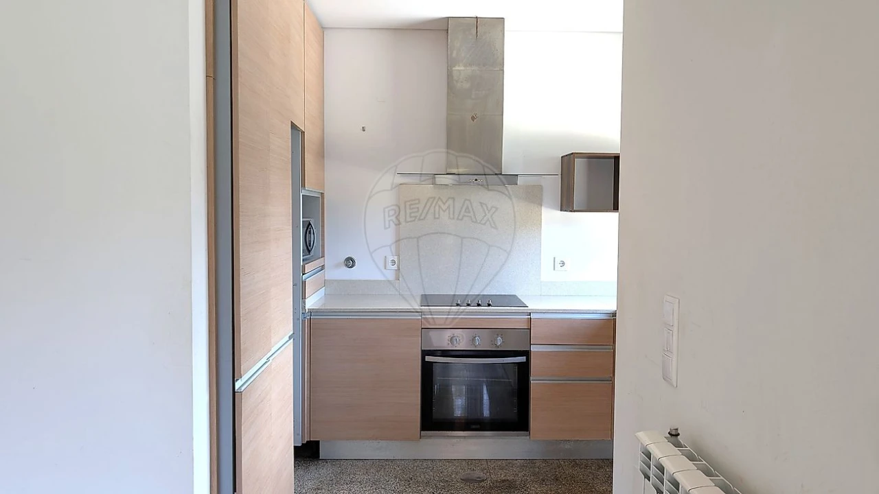 Apartamento T1 para Venda em Ovar, São João, Arada e São Vicente de Pereira Jusã Foto 2