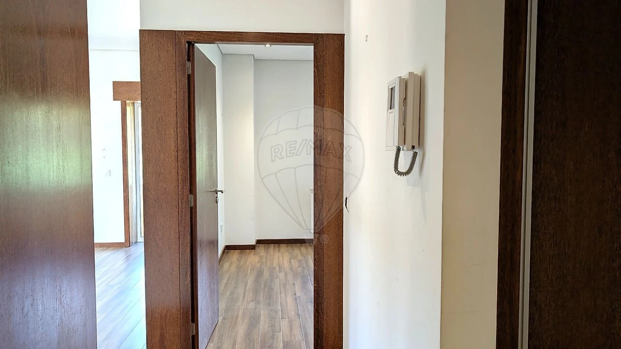 Apartamento T1 para Venda em Ovar, São João, Arada e São Vicente de Pereira Jusã Foto 7