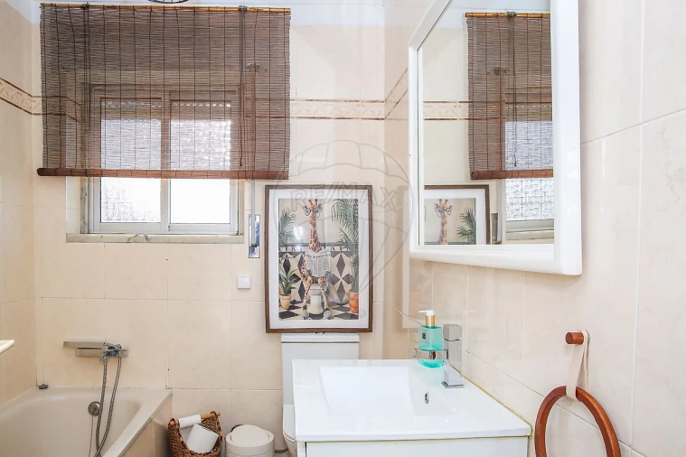 Apartamento T1 para Venda em Arruda dos Vinhos Foto 4