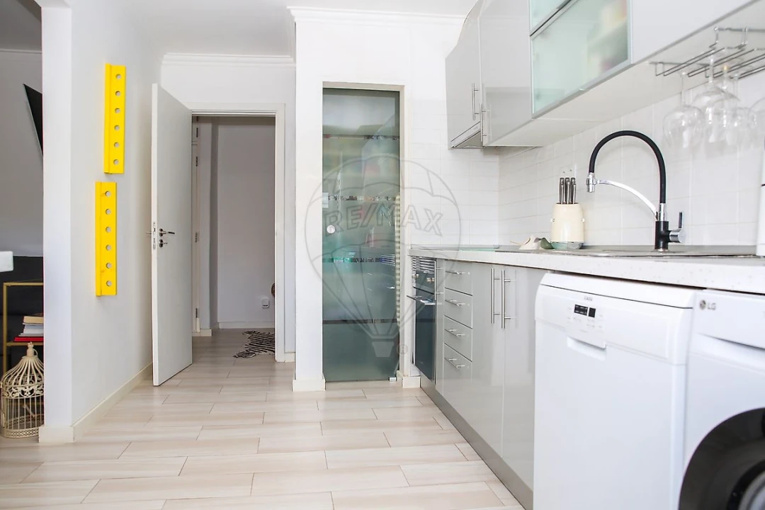 Apartamento T1 para Venda em Arruda dos Vinhos Foto 11