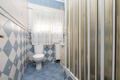 Apartamento T2 para Venda em Laranjeiro e Feijó