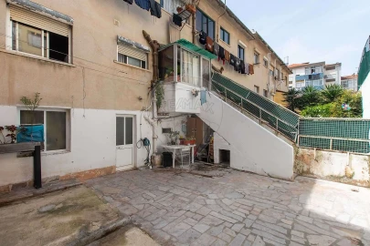 Apartamento T2 para Venda em Laranjeiro e Feijó