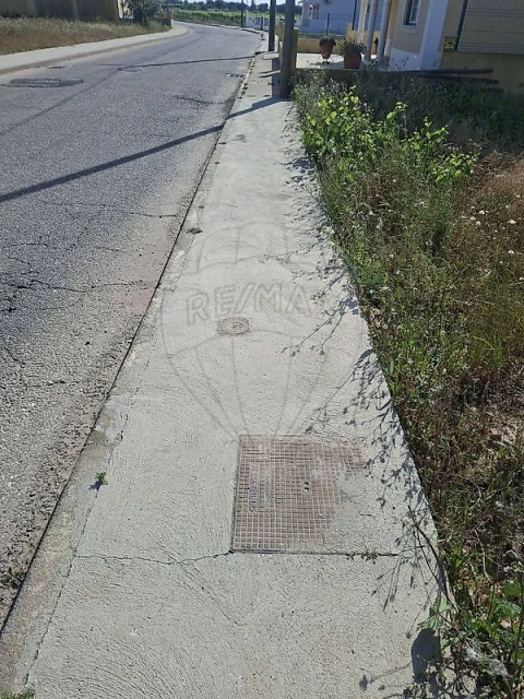 Terreno para Venda em Alpiarça